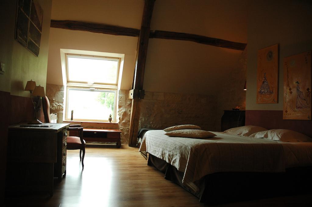 Les Pierres D'Aurele Chambres D'Hotes Saint-Georges-sur-Cher Rom bilde