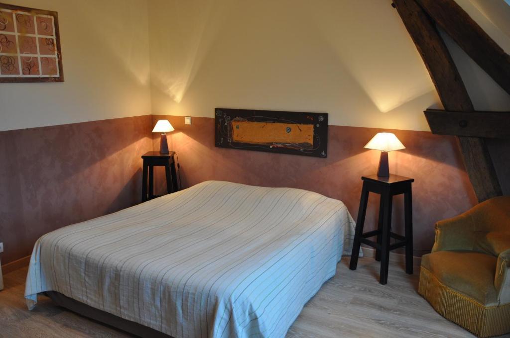 Les Pierres D'Aurele Chambres D'Hotes Saint-Georges-sur-Cher Rom bilde