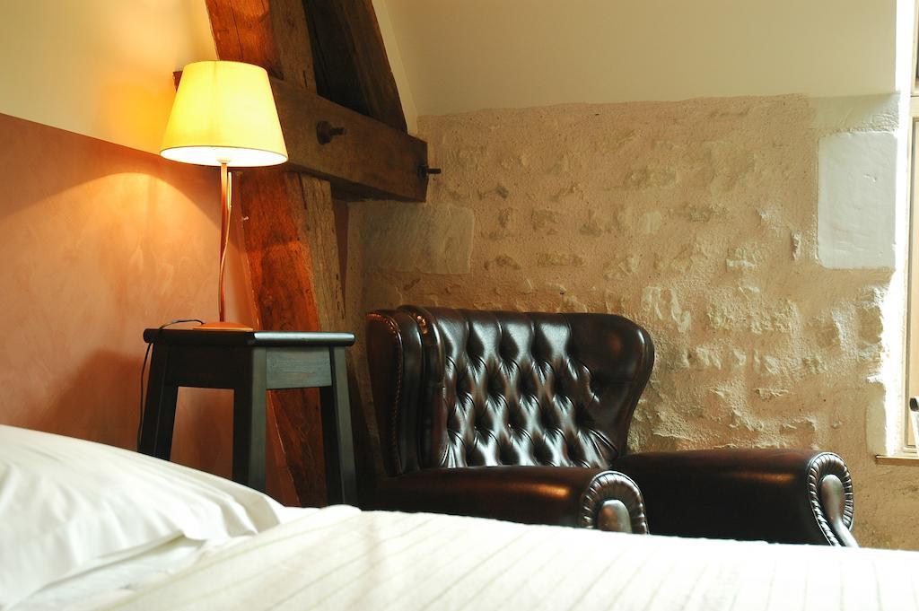 Les Pierres D'Aurele Chambres D'Hotes Saint-Georges-sur-Cher Rom bilde